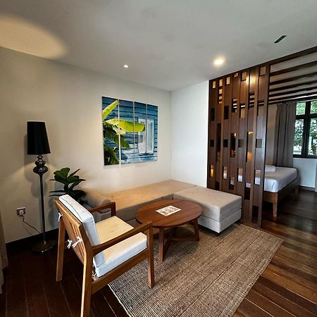 Beach Resort - Arwana Perhentian Besar Kampung Kuala Besut Exterior photo
